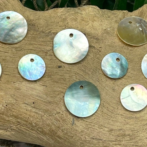 20 Abalone Mother of Pearl Shell Charms Lot in 2 sizes DIY jewelry Making Lot - Picture 11 of 16